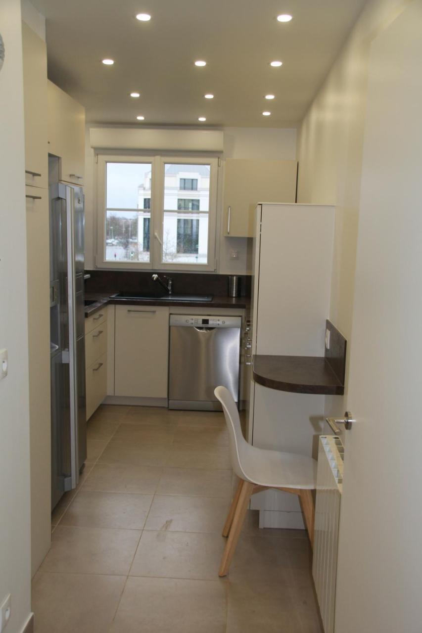 Disney Apart,3 Mn From Disney, 4Bedrooms, Double Free, Secured Parking,105 M2 Шеси Екстериор снимка